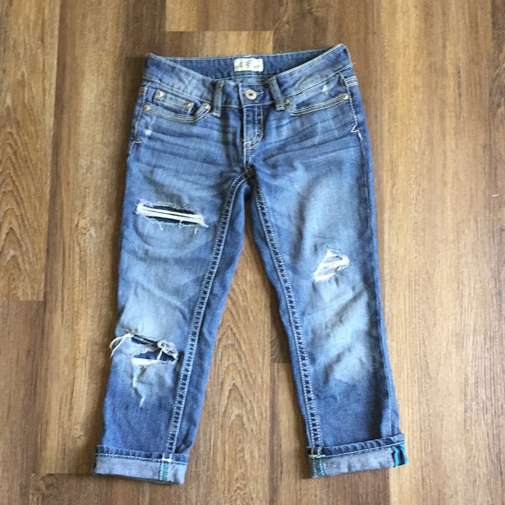 Aeropostale Distressed Denim Capris